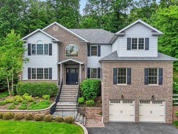 74 Haggerty Dr, West Orange, NJ 07052