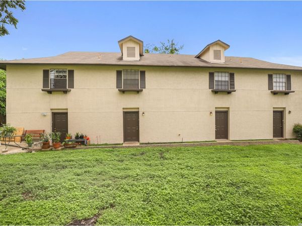 550 Dukeway, Universal City, TX 78148