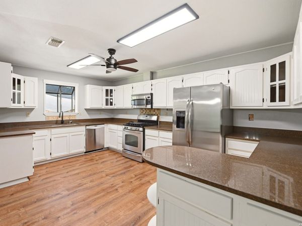 15751 Medina, LaCoste, TX 78039