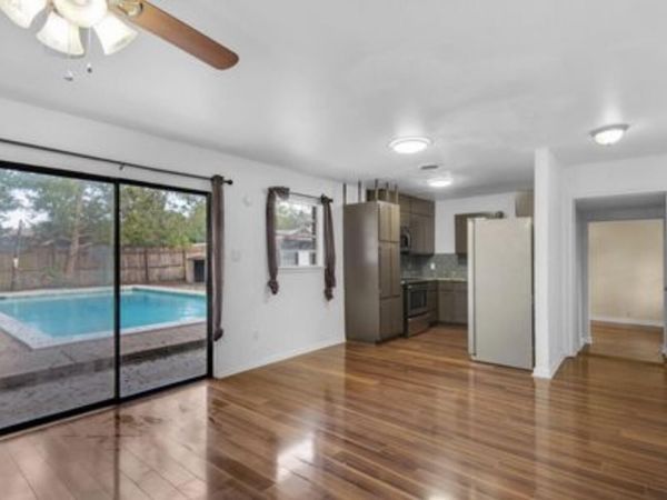 398 Edge Avenue, Valparaiso, FL 32580