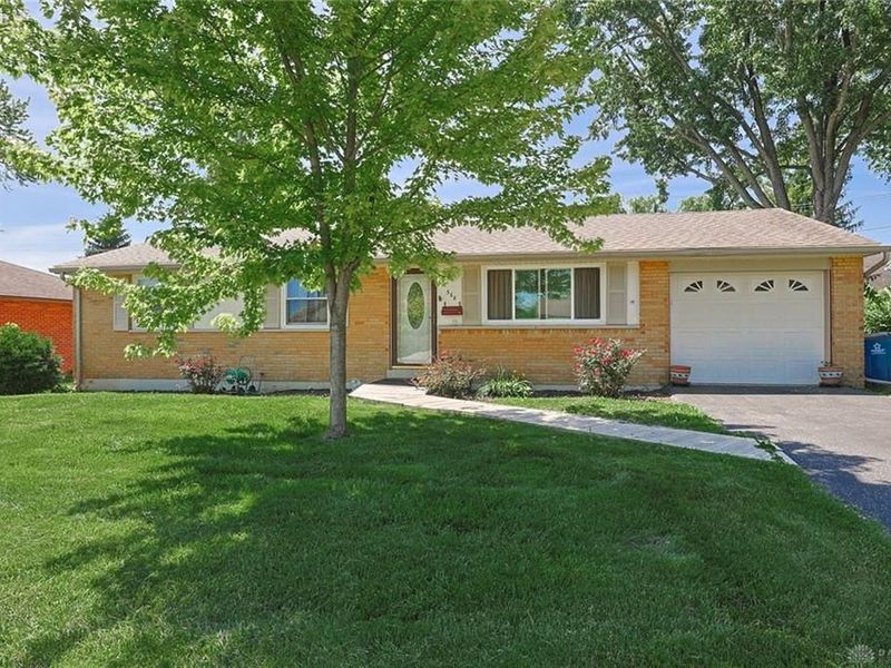 568 Barbara Drive, Tipp City, OH 45371 Photo 1
