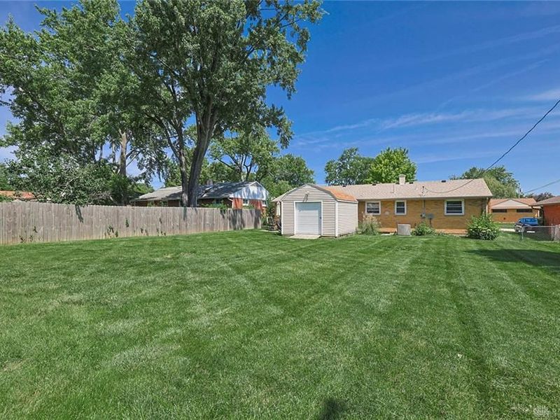 568 Barbara Drive, Tipp City, OH 45371 Photo 26