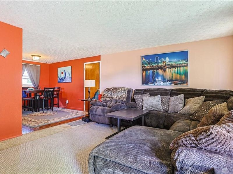 568 Barbara Drive, Tipp City, OH 45371 Photo 4