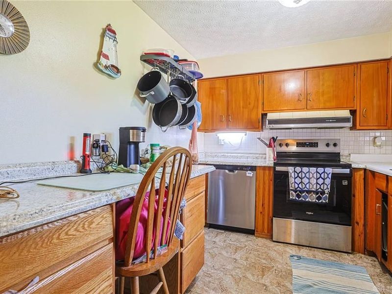 568 Barbara Drive, Tipp City, OH 45371 Photo 7