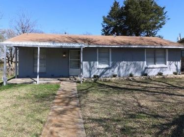 9821 Bluffcreek Drive, Dallas, TX 75227