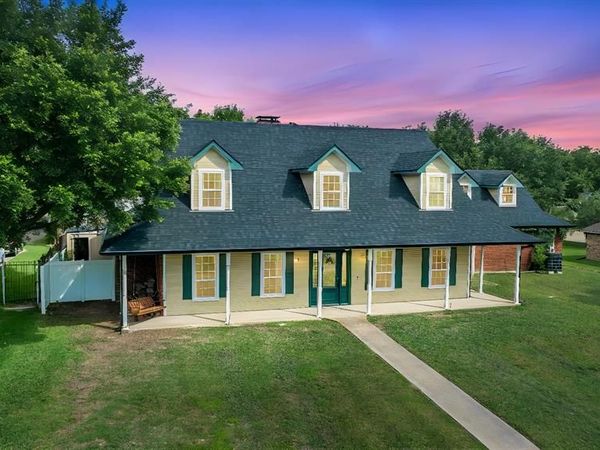 4502 Dexham Road , Rowlett, TX 75088