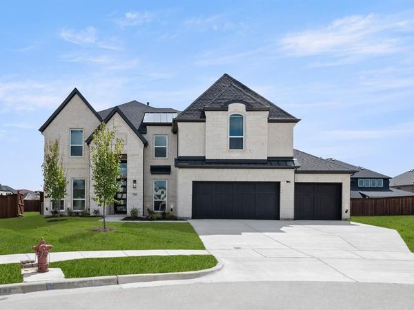 7044 Moss Lake Court, Grand Prairie, TX 75054