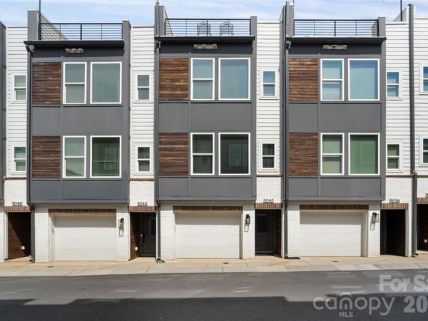5040 York Park Lane, Charlotte, NC 28217