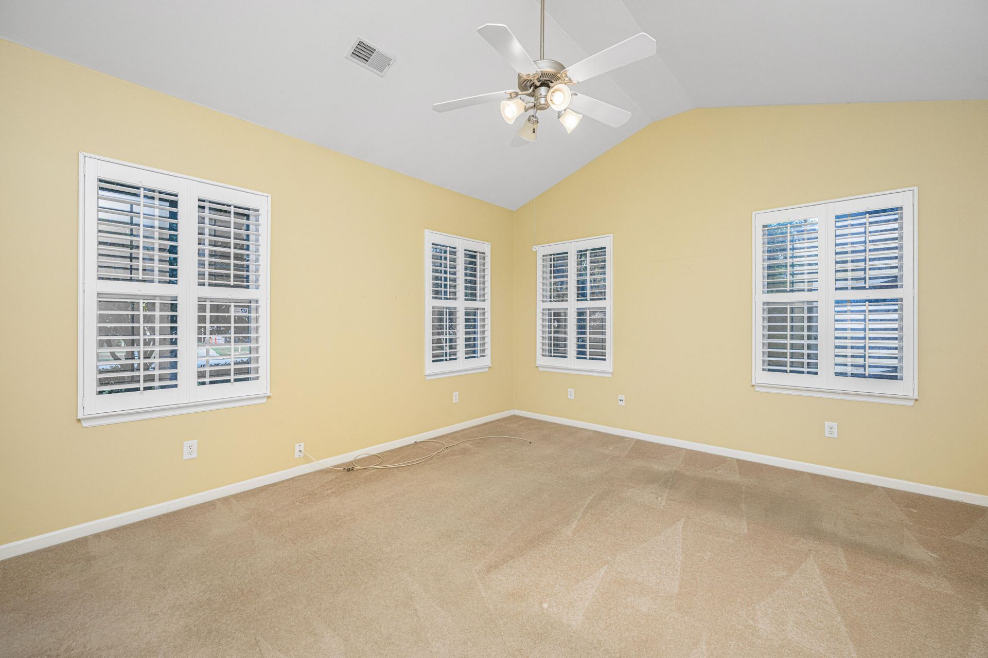 1126 Santa Elena Way Photo 14