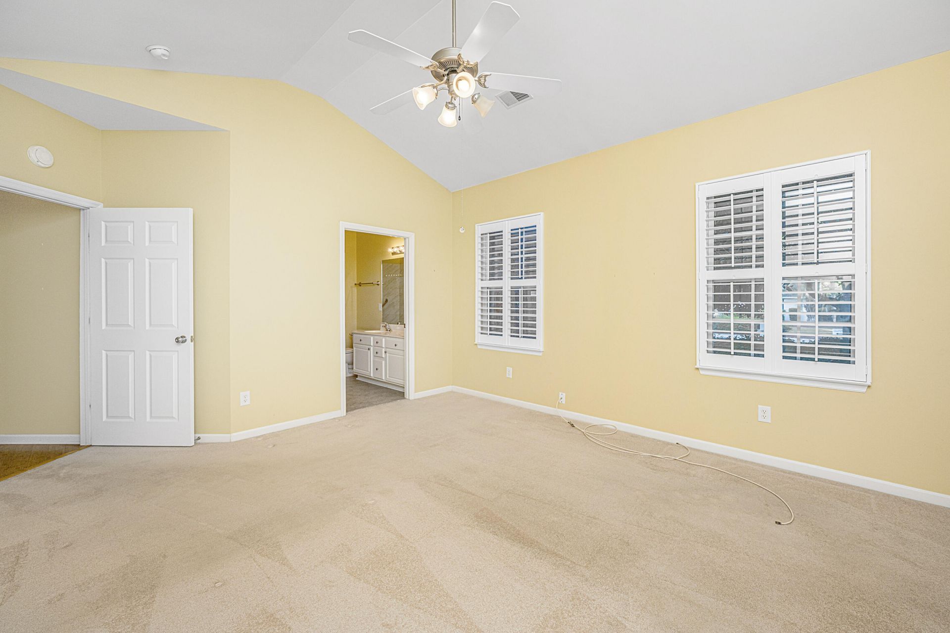 1126 Santa Elena Way Photo 15