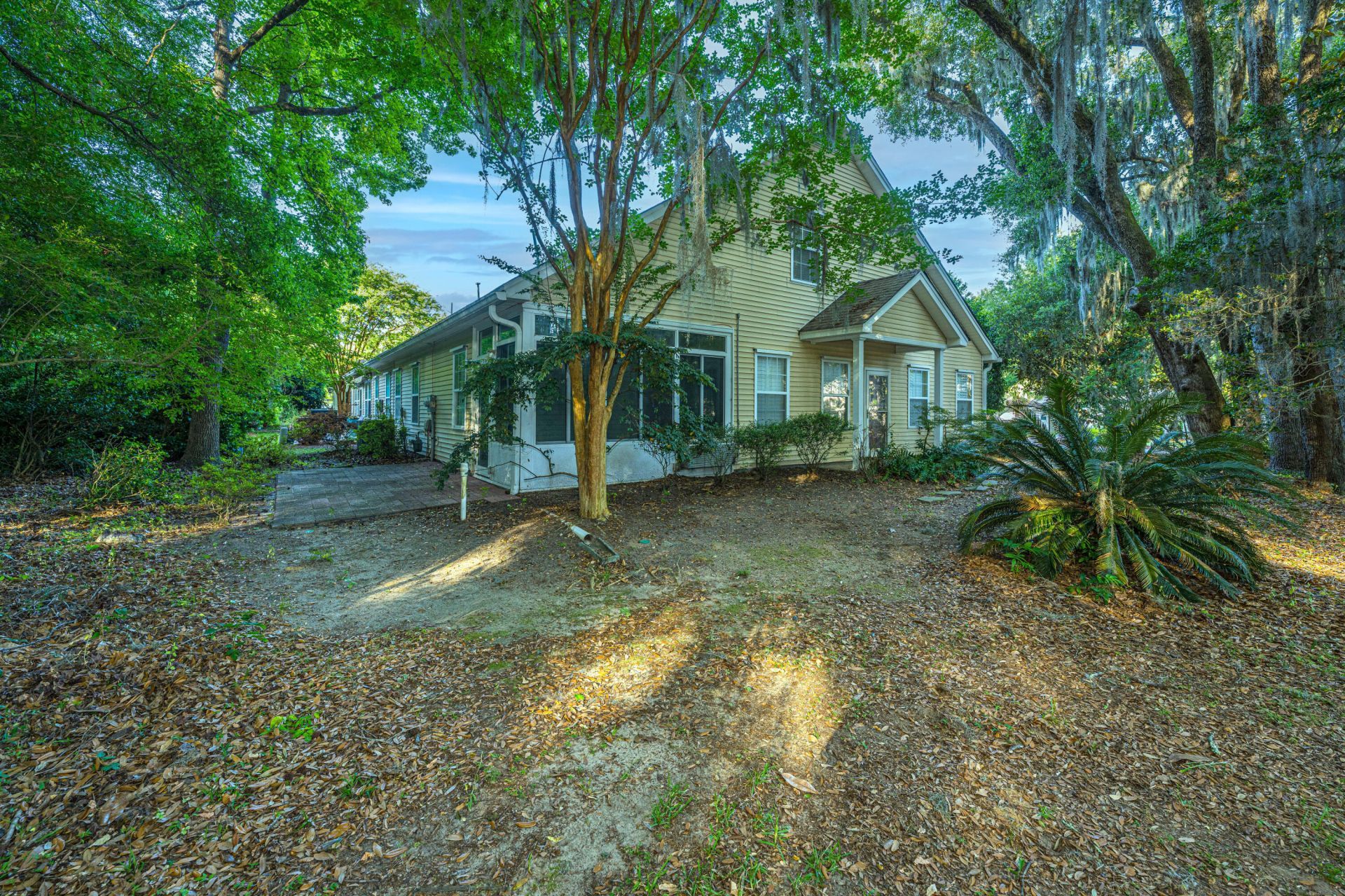 1126 Santa Elena Way Photo 36