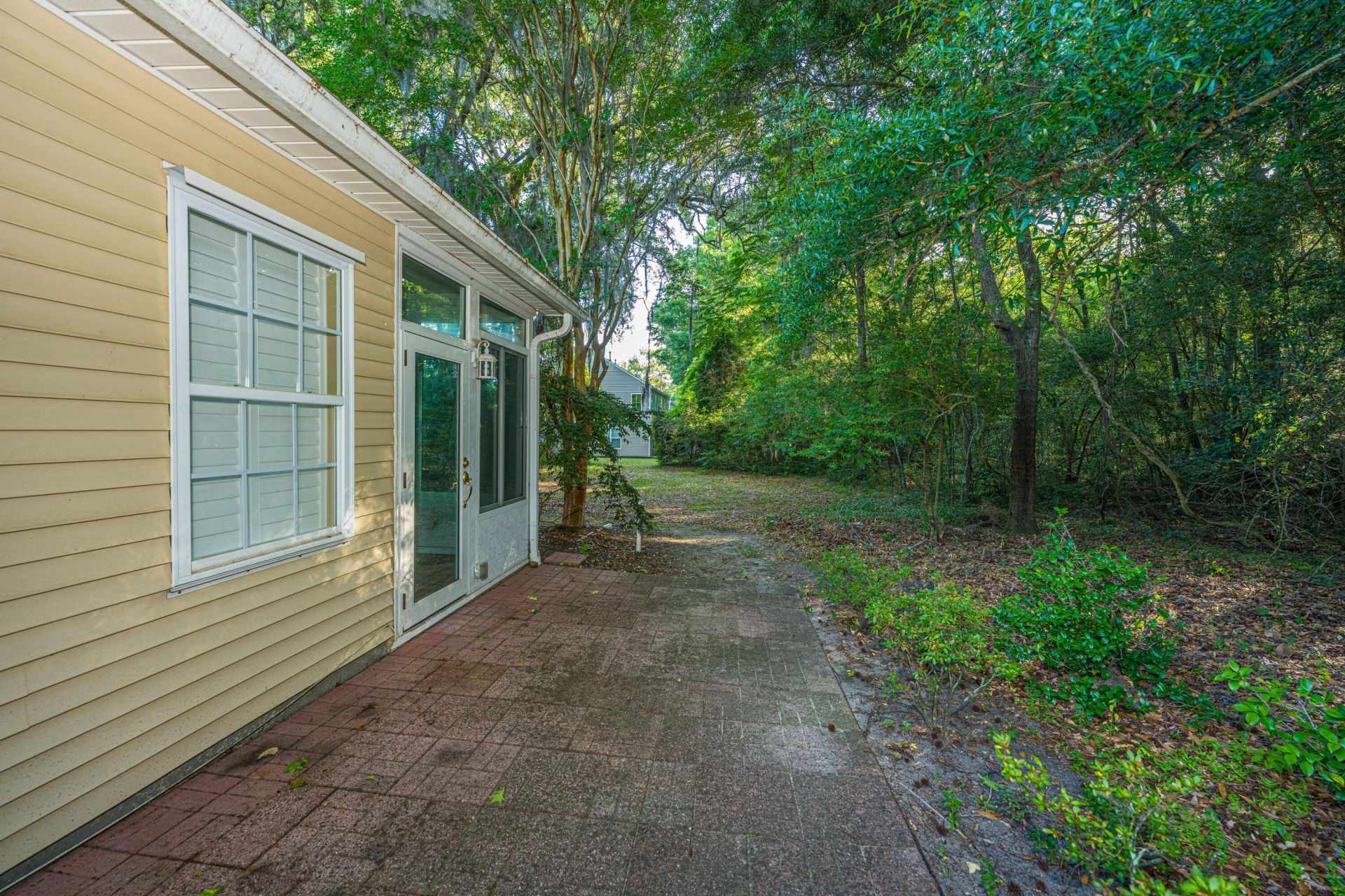 1126 Santa Elena Way Photo 39