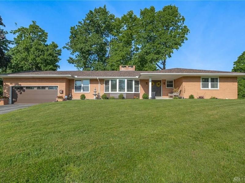 216 Mar Ken Drive, Dayton, OH 45405 Photo 1
