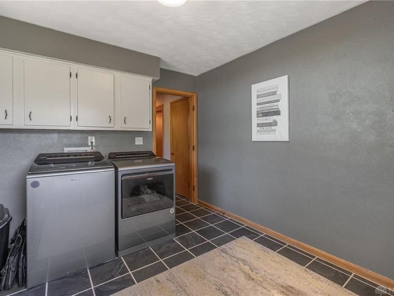 216 Mar Ken Drive, Dayton, OH 45405 Photo 32