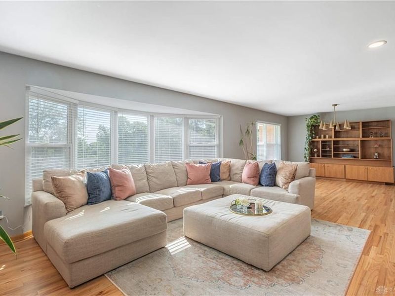 216 Mar Ken Drive, Dayton, OH 45405 Photo 7