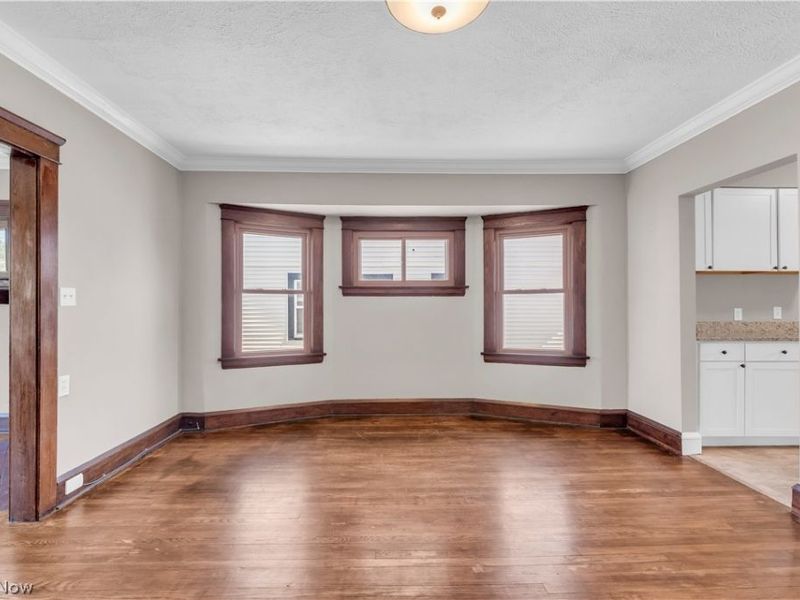 1631 Waterbury Road, Lakewood, OH 44107 Photo 12