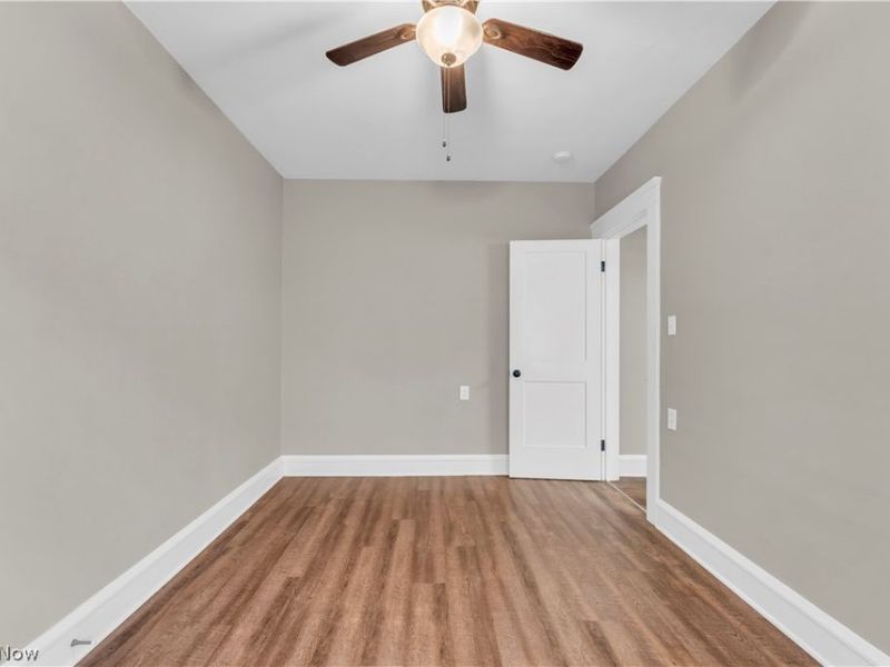 1631 Waterbury Road, Lakewood, OH 44107 Photo 23