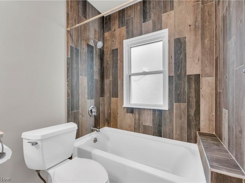1631 Waterbury Road, Lakewood, OH 44107 Photo 46