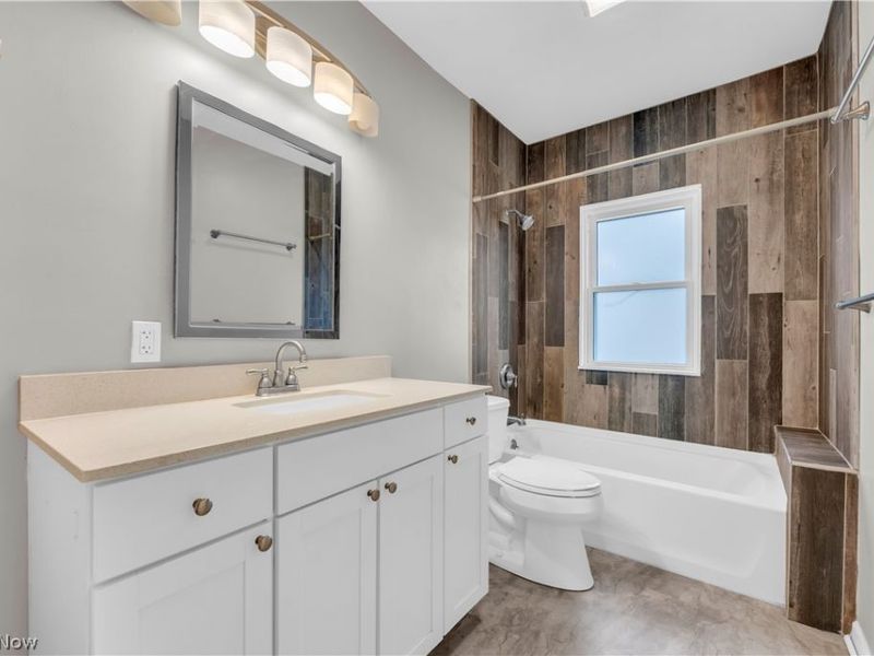 1631 Waterbury Road, Lakewood, OH 44107 Photo 47