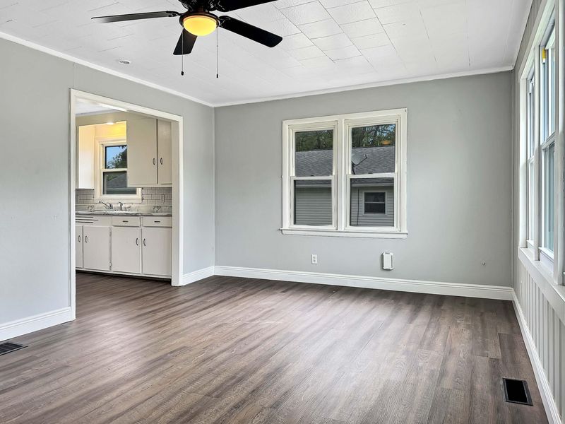 206 E Poplar Street, Saint Paris, OH 43072 Photo 6