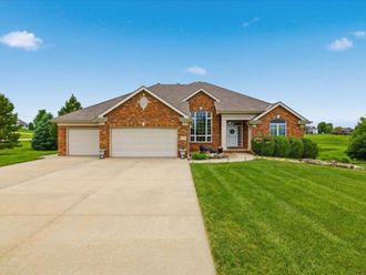 17660 NEWBERRY Circle Council Bluffs, IA 51503