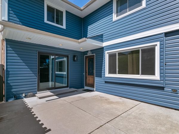 N76W14571 North Point Ct, Menomonee Falls, WI 53051