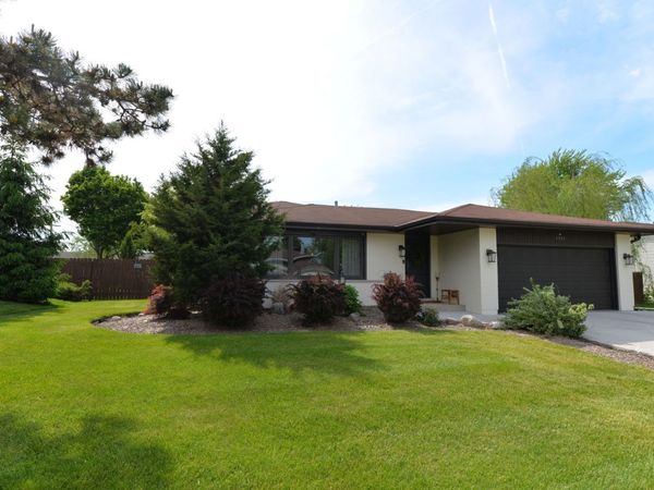 3902 N GALESBURG Avenue , Arlington Heights, IL 60004