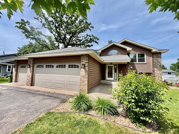 3883 97th Lane NE, Blaine, MN 55014