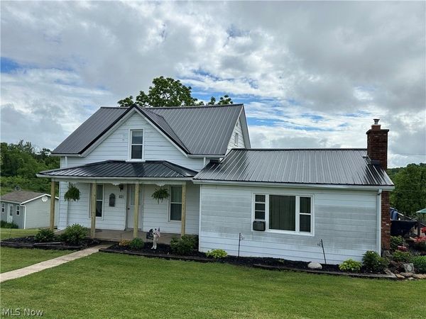 621 E Cross Street , Summerfield, OH 43788