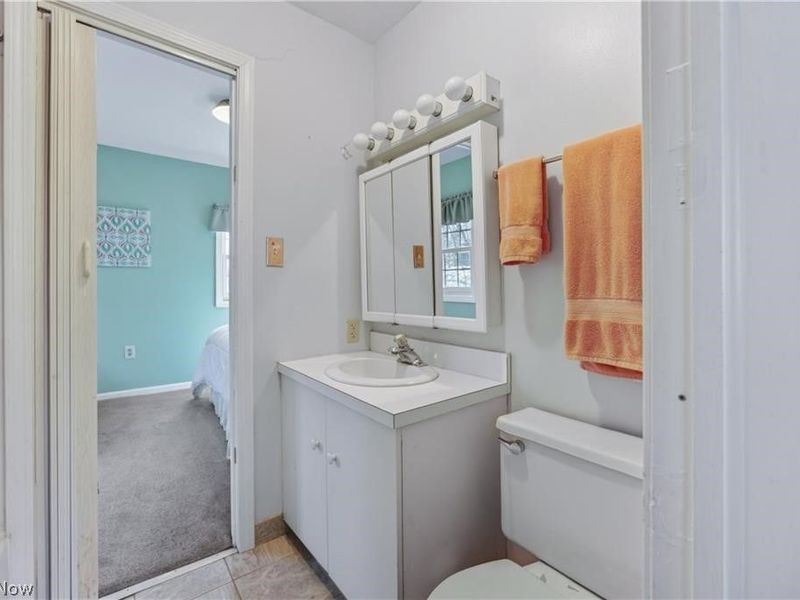 8253 Summit Drive , Chagrin Falls, OH 44023 Photo 14