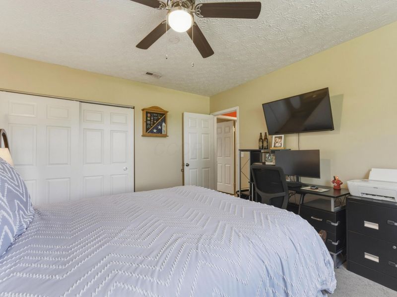 5593 Reebok Drive , Hilliard, OH 43026 Photo 29