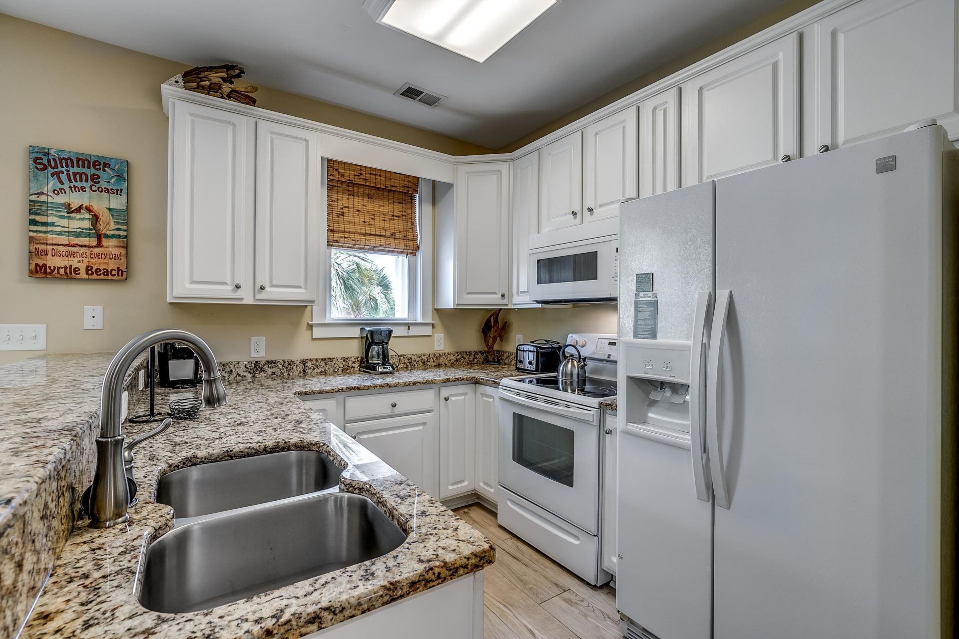 4914 Cinzia Ln. Photo 11