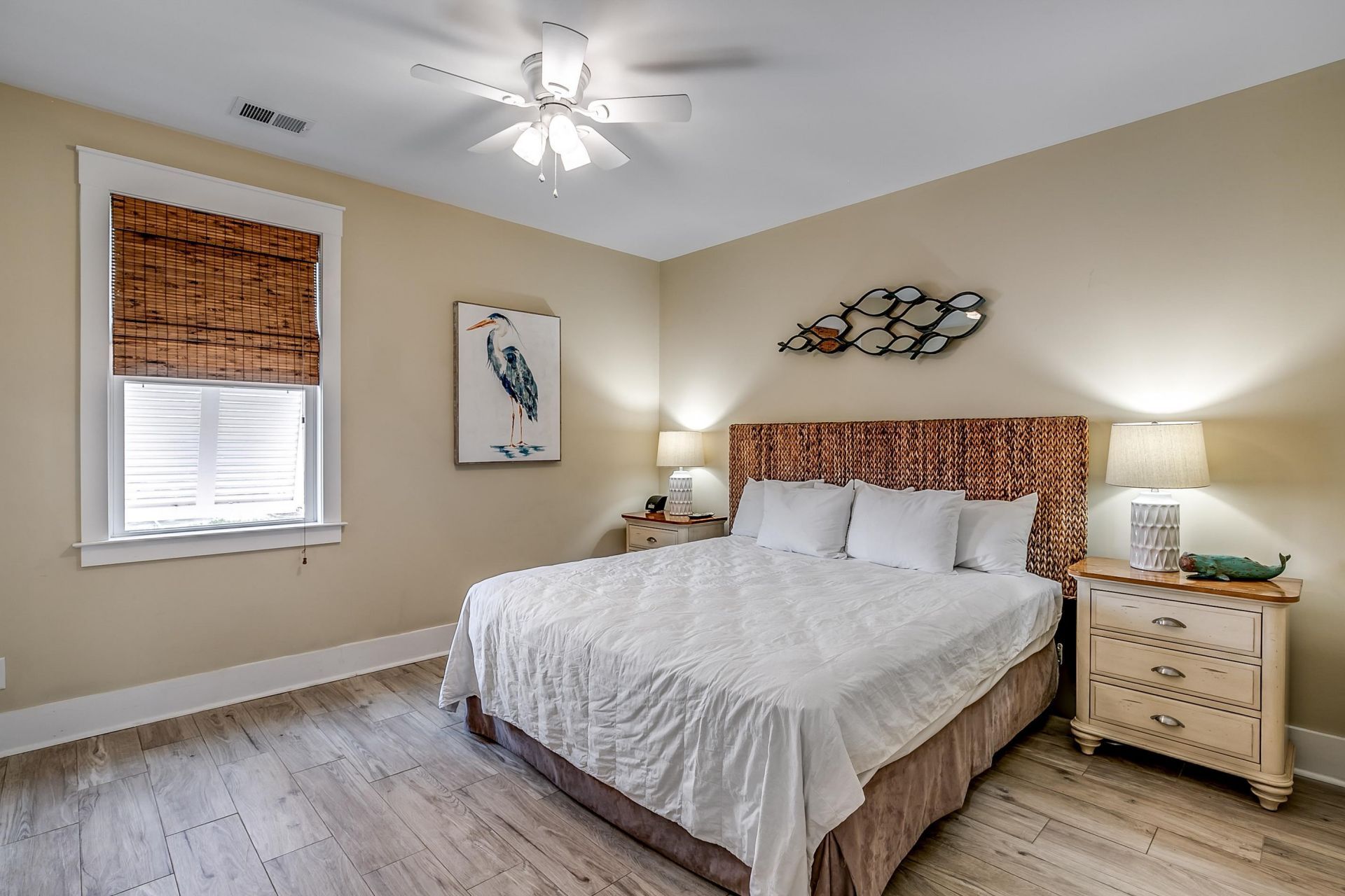 4914 Cinzia Ln. Photo 12
