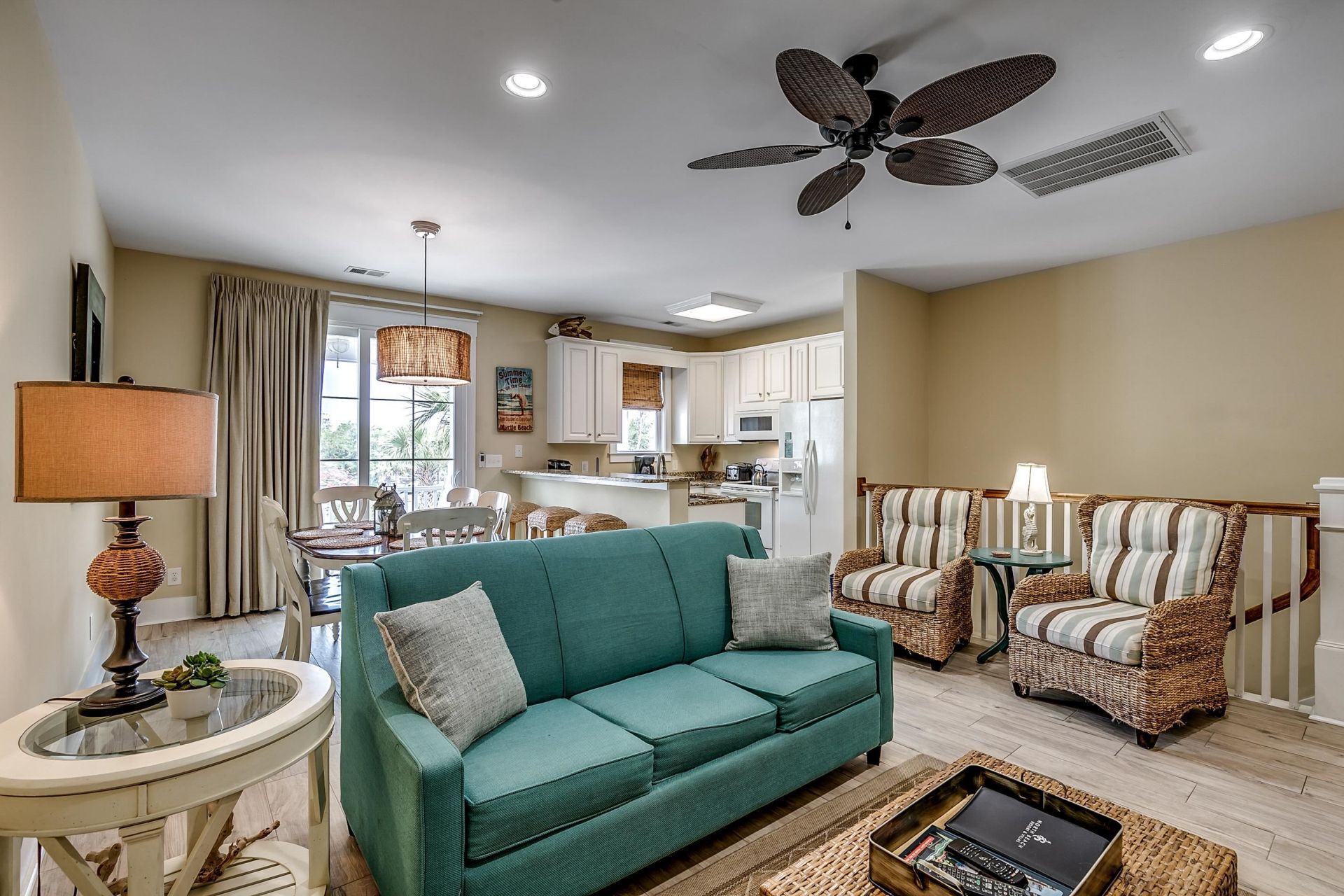 4914 Cinzia Ln. Photo 7