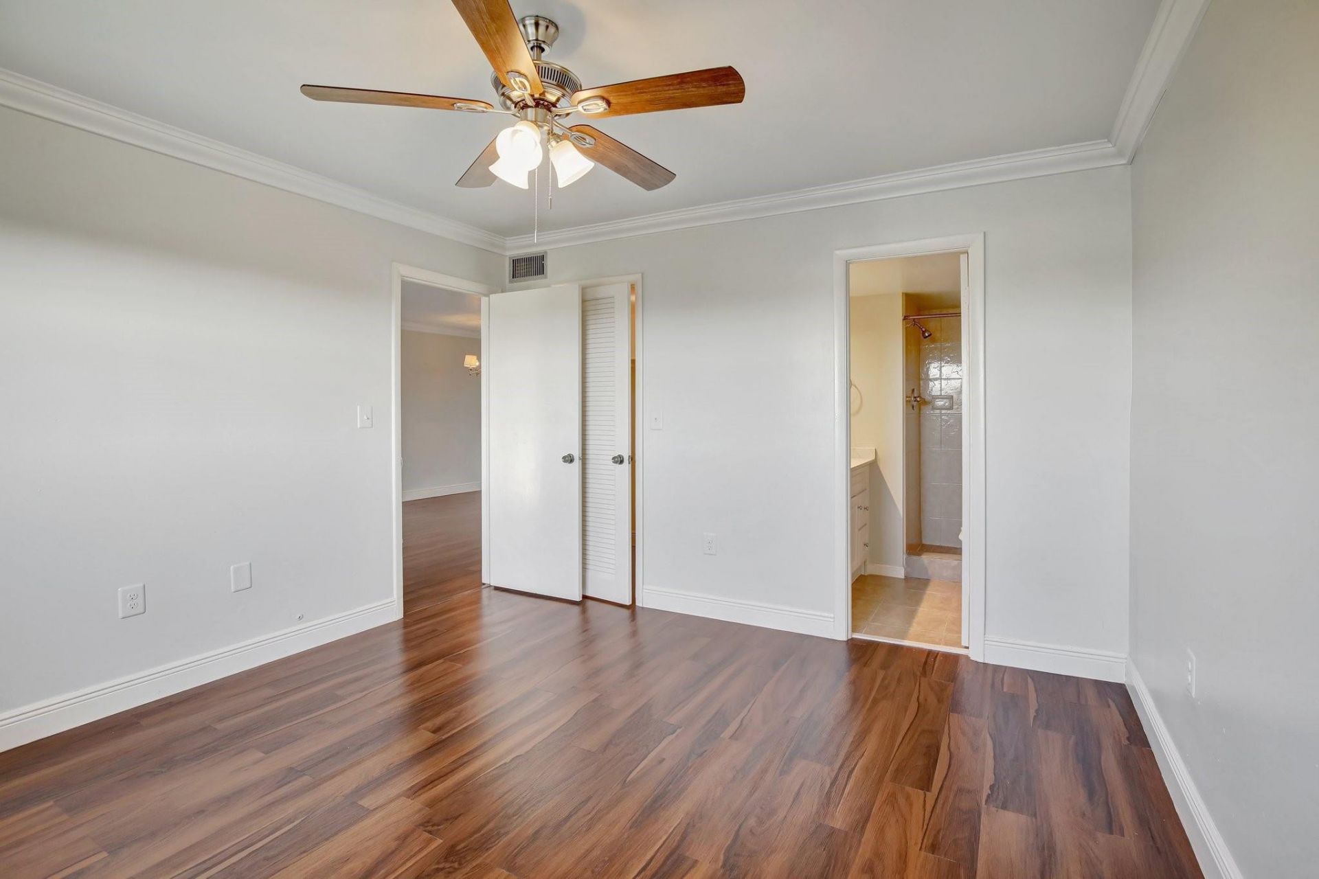 8225 Sunrise Lakes Drive N, Unit 303, Sunrise, FL 33322 Photo