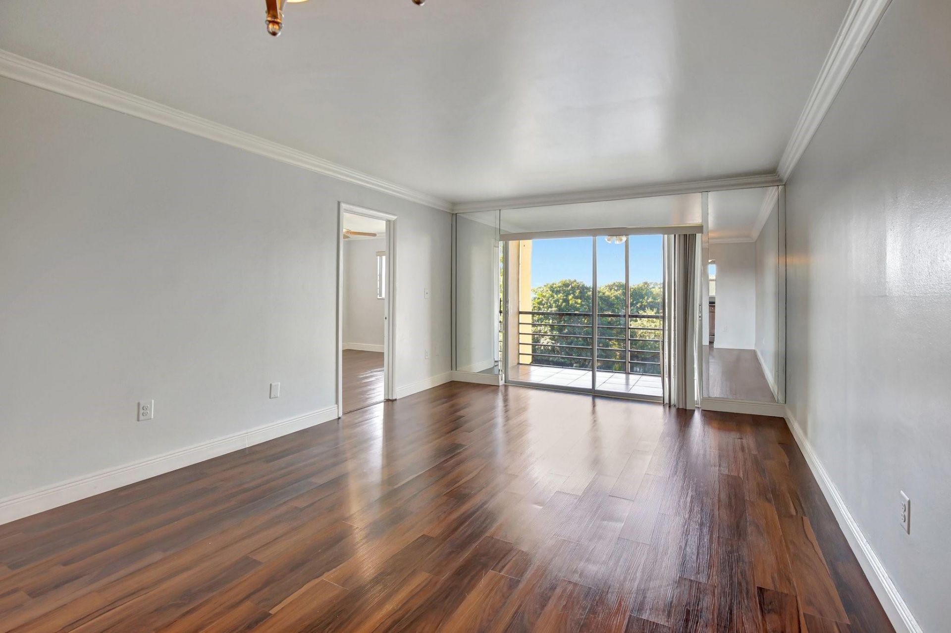 8225 Sunrise Lakes Drive N, Unit 303, Sunrise, FL 33322 Photo