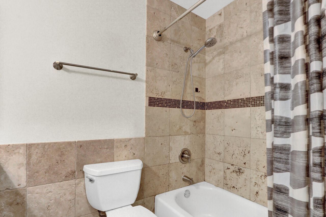 2916 SW 22nd Circle, Unit 202d, Delray Beach, FL 33445 Photo