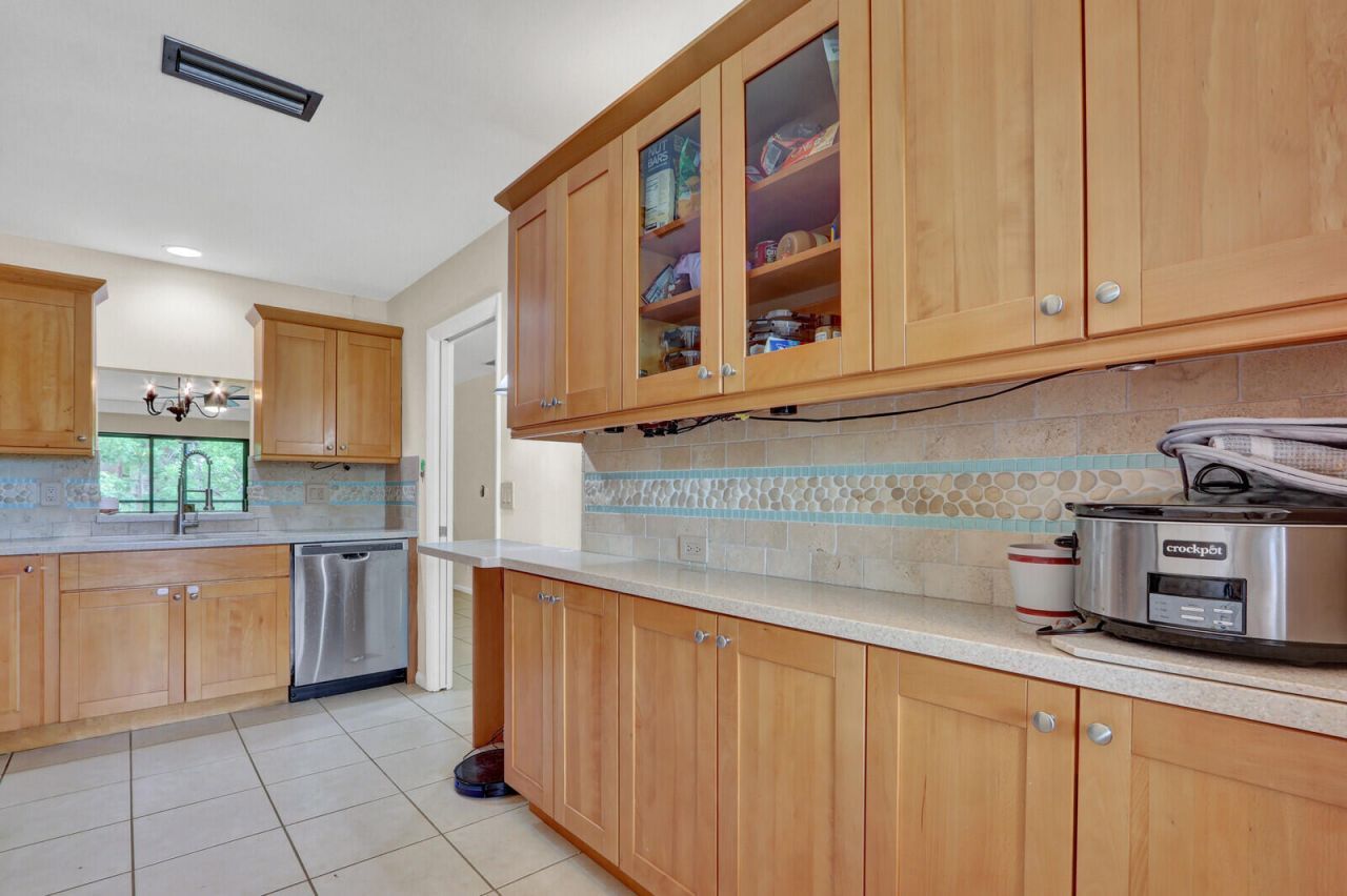 2916 SW 22nd Circle, Unit 202d, Delray Beach, FL 33445 Photo