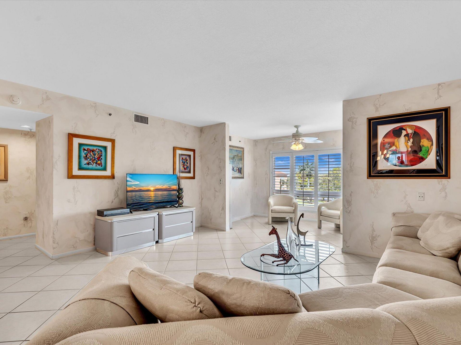 12511 Imperial Isle Drive, Unit 402, Boynton Beach, FL 33437 Photo