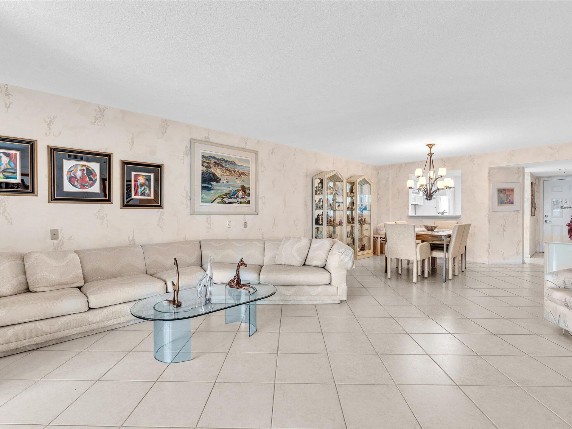 12511 Imperial Isle Drive, Unit 402, Boynton Beach, FL 33437 Photo
