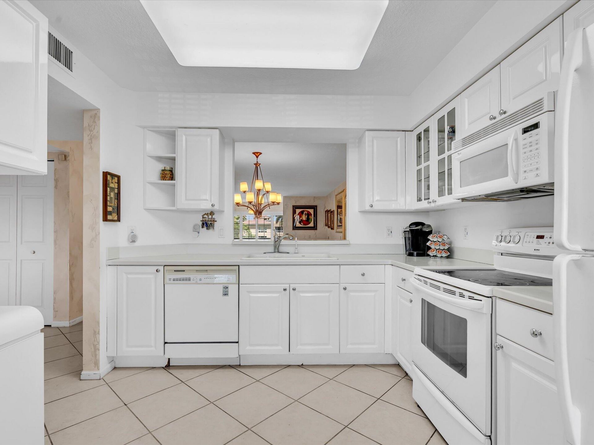 12511 Imperial Isle Drive, Unit 402, Boynton Beach, FL 33437 Photo
