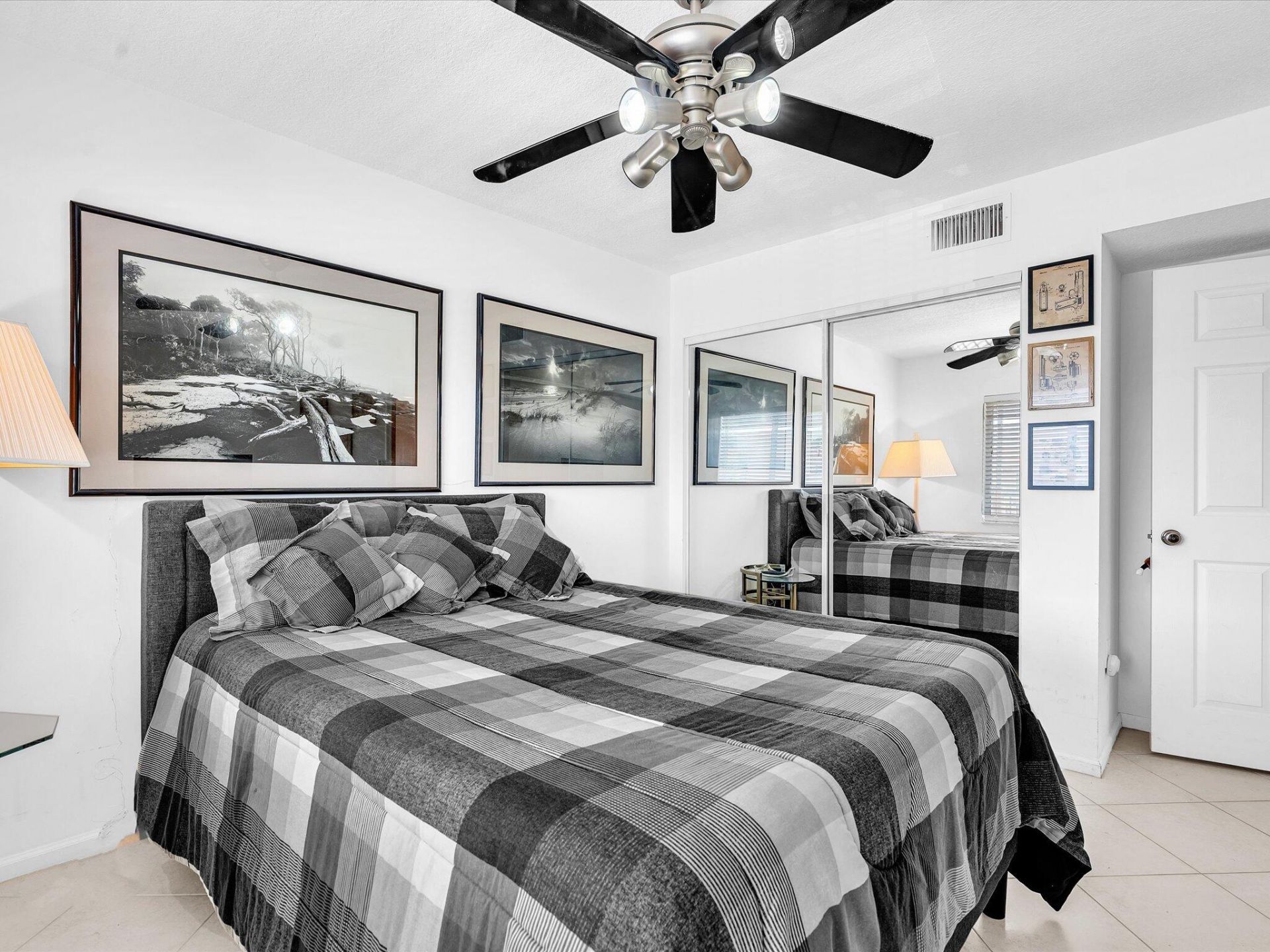 12511 Imperial Isle Drive, Unit 402, Boynton Beach, FL 33437 Photo