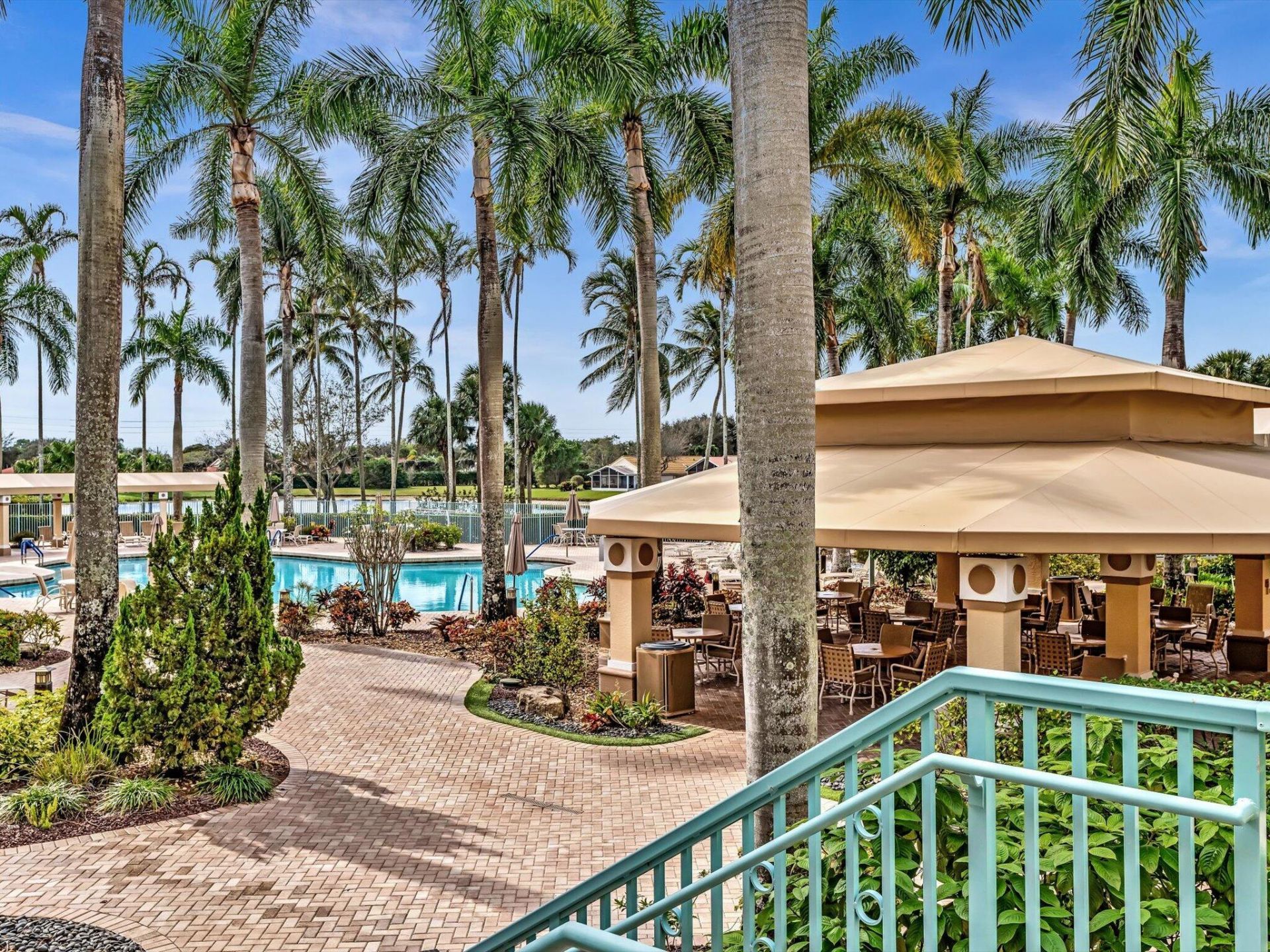 12511 Imperial Isle Drive, Unit 402, Boynton Beach, FL 33437 Photo