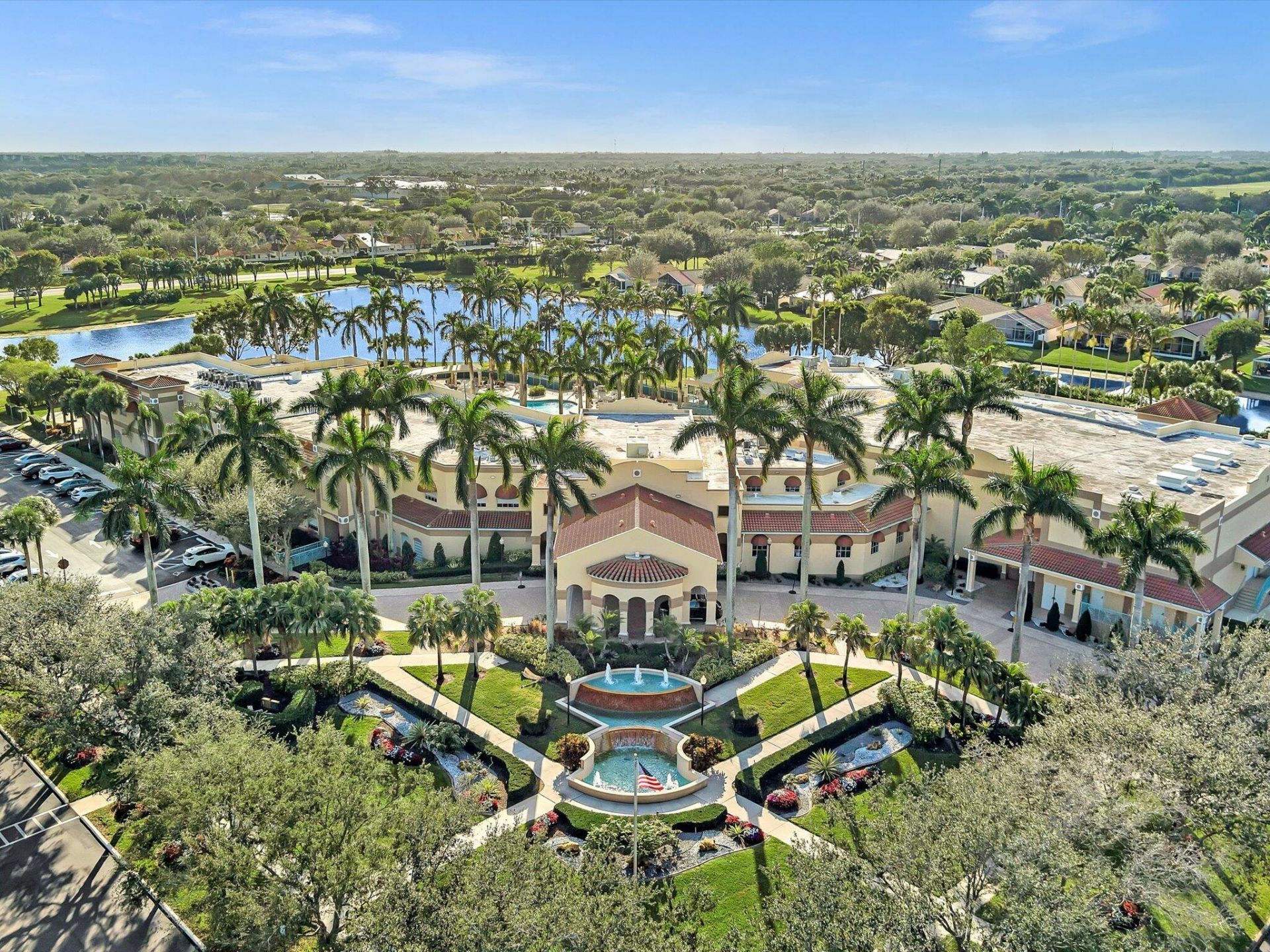 12511 Imperial Isle Drive, Unit 402, Boynton Beach, FL 33437 Photo