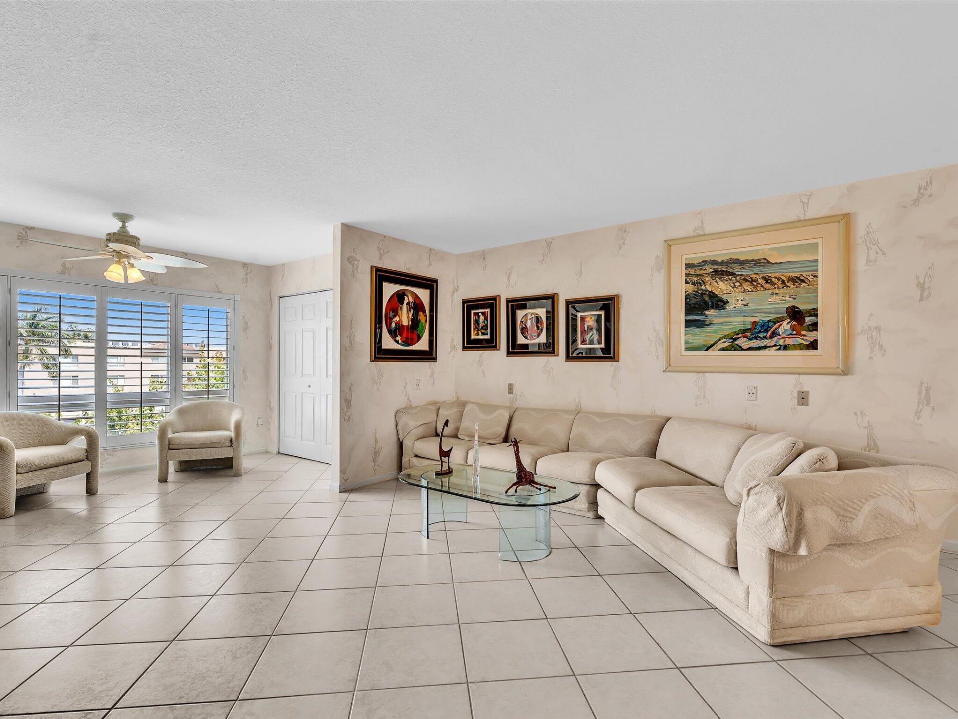 12511 Imperial Isle Drive, Unit 402, Boynton Beach, FL 33437 Photo