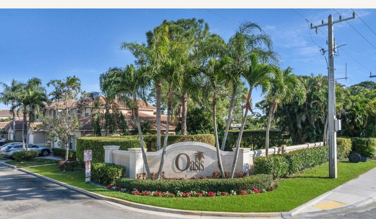 6410 Park Lake Circle, Boynton Beach, FL 33437 Photo