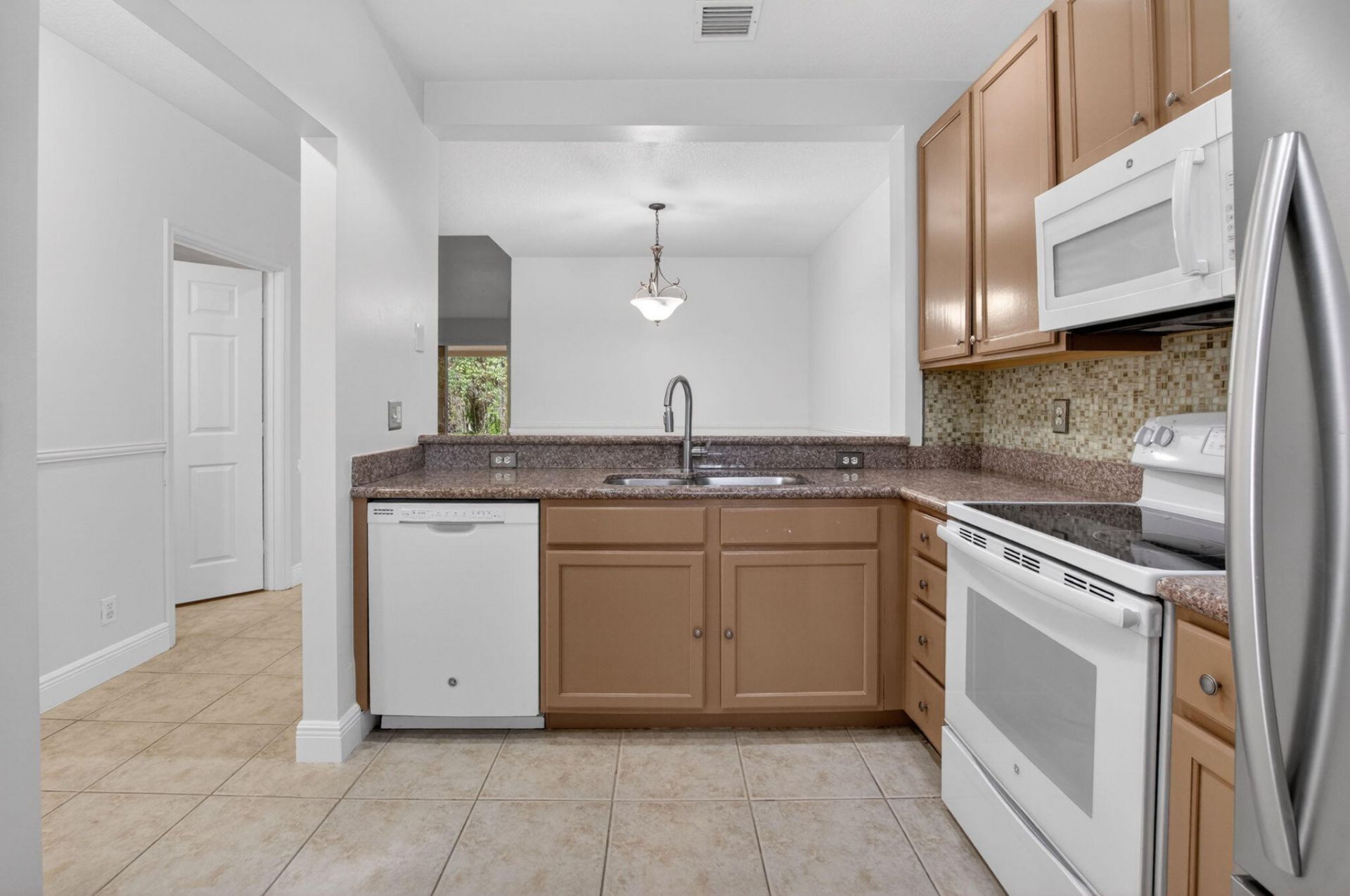 6410 Park Lake Circle, Boynton Beach, FL 33437 Photo