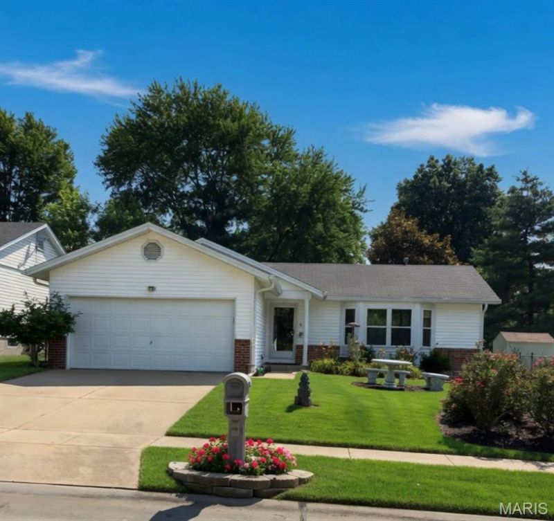 6 Merribrook Court , O Fallon, MO 63368 Main Photo