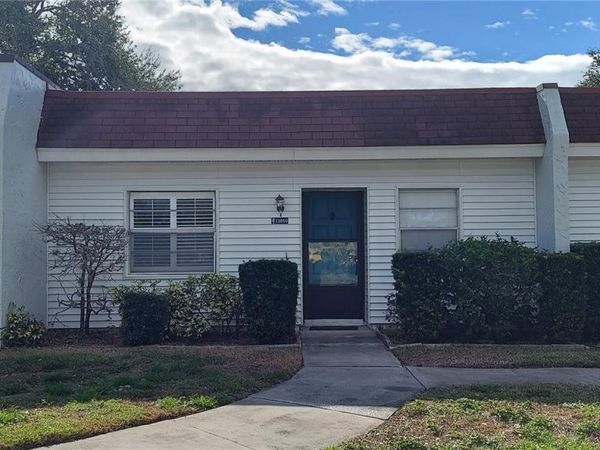 13850 OAKWOOD LANE , SEMINOLE, FL 33776