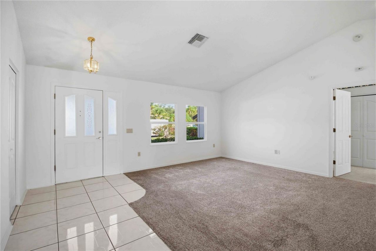 5705 39th Street Circle E, Bradenton, FL 34203 Photo